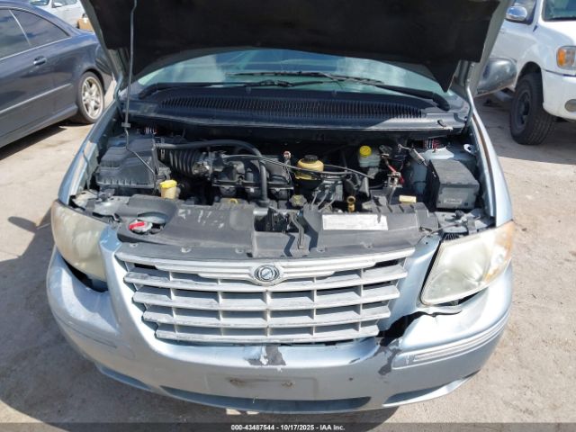 2005 CHRYSLER TOWN & COUNTRY 2C8GP64L15R196995 Photo 9