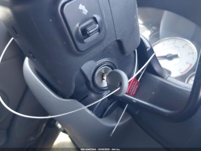 2005 CHRYSLER TOWN & COUNTRY 2C8GP64L15R196995 Photo 10