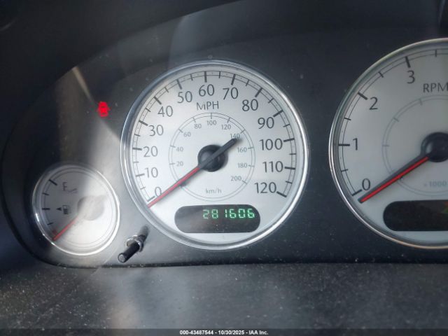 2005 CHRYSLER TOWN & COUNTRY 2C8GP64L15R196995 Photo 6