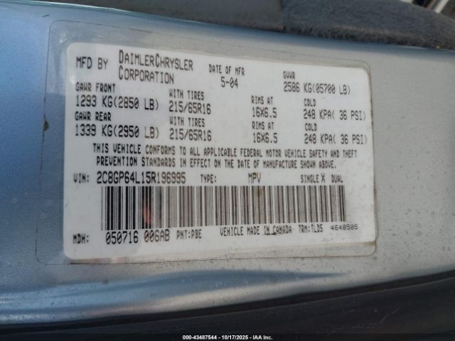 2005 CHRYSLER TOWN & COUNTRY 2C8GP64L15R196995 Photo 8