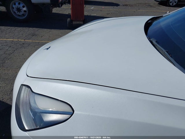 2022 TESLA MODEL 3 5YJ3E1EB5NF143565 Photo 9