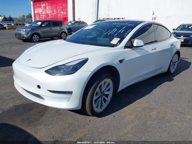 2022 TESLA MODEL 3 5YJ3E1EB5NF143565 Photo 1