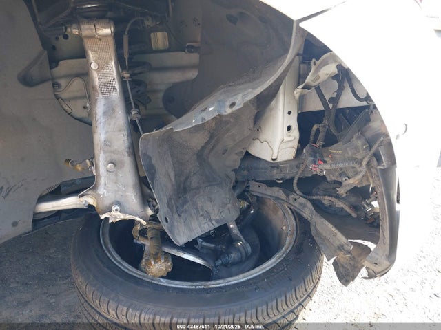 2022 TESLA MODEL 3 5YJ3E1EB5NF143565 Photo 5