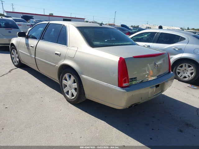 2007 CADILLAC DTS 1G6KD57Y07U174064 Photo 2