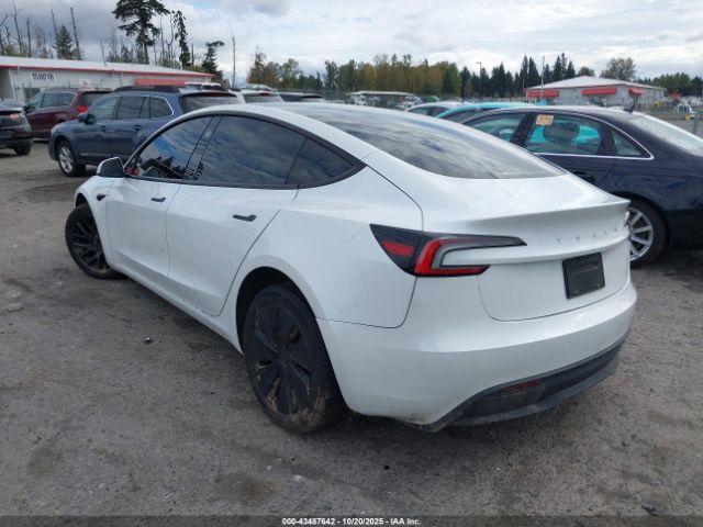 2024 TESLA MODEL 3 5YJ3E1EAXRF831624 Photo 2