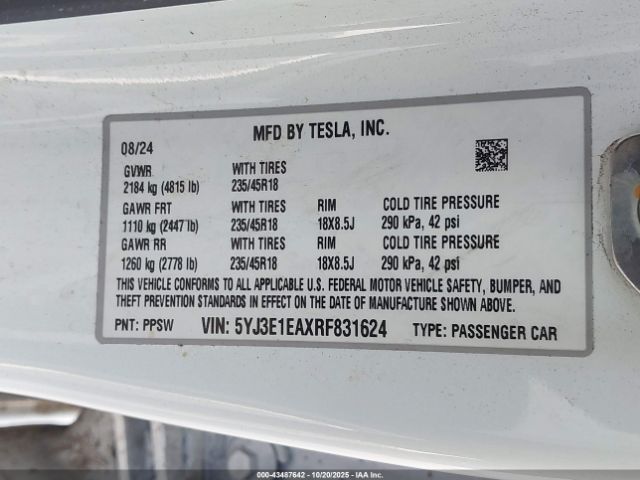 2024 TESLA MODEL 3 5YJ3E1EAXRF831624 Photo 8