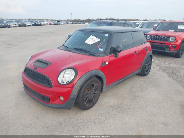 2012 MINI COOPER S WMWSV3C51CTY19697 Photo 1