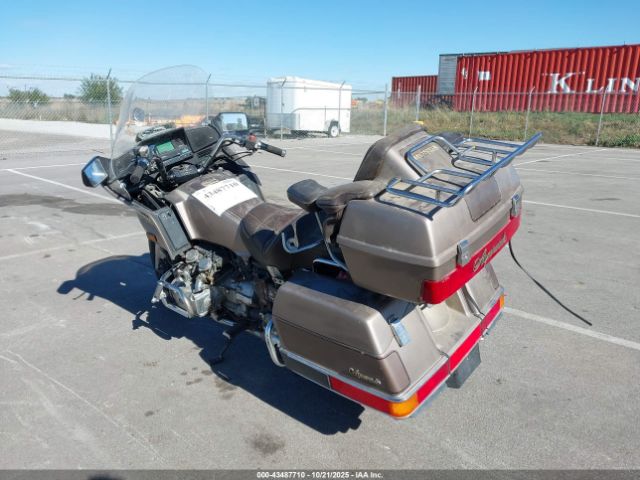 1984 HONDA GL1200 1HFSC1421EA030665 Photo 2