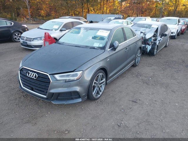 2018 AUDI A3 WAUJ8GFF9J1004333 Photo 1
