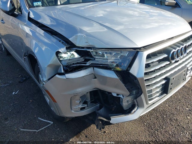 2017 AUDI Q7 WA1LAAF75HD058799 Photo 5