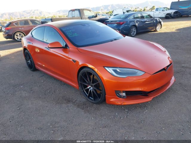 2016 TESLA MODEL S 5YJSA1E40GF150855