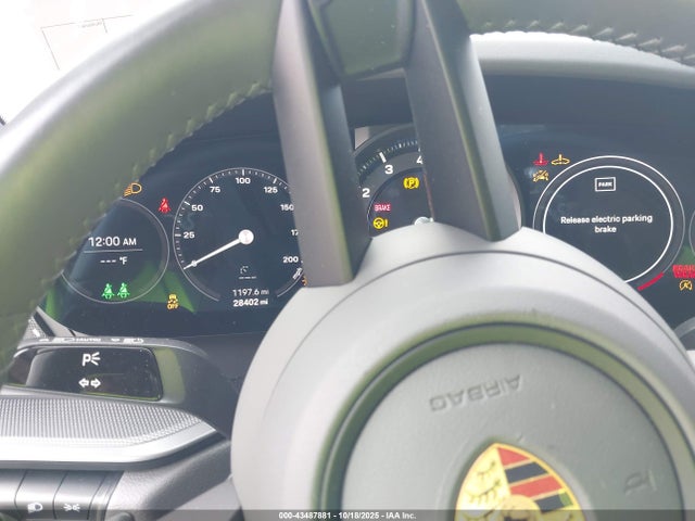 2023 PORSCHE 911 WP0AA2A94PS205118 Photo 6