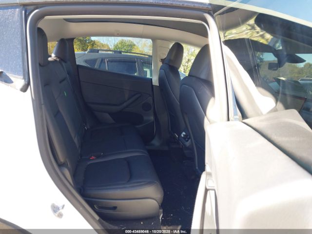 2024 TESLA MODEL Y 7SAYGAEE5RF070037 Photo 7