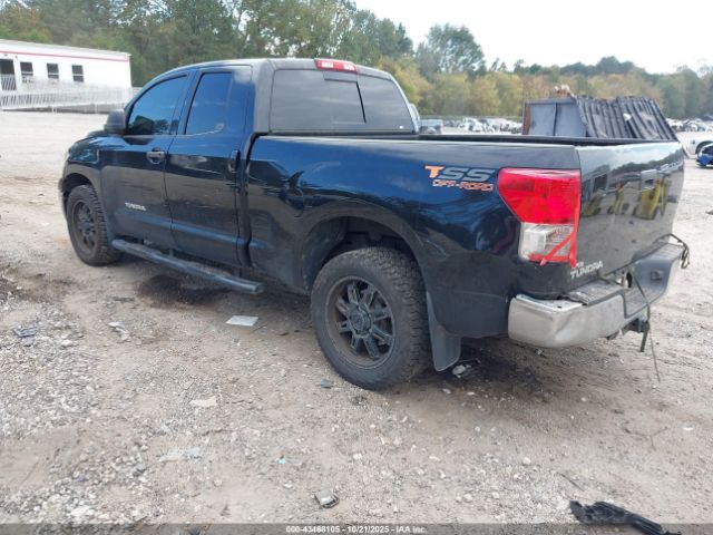 2013 TOYOTA TUNDRA 5TFRM5F17DX067636 Photo 2