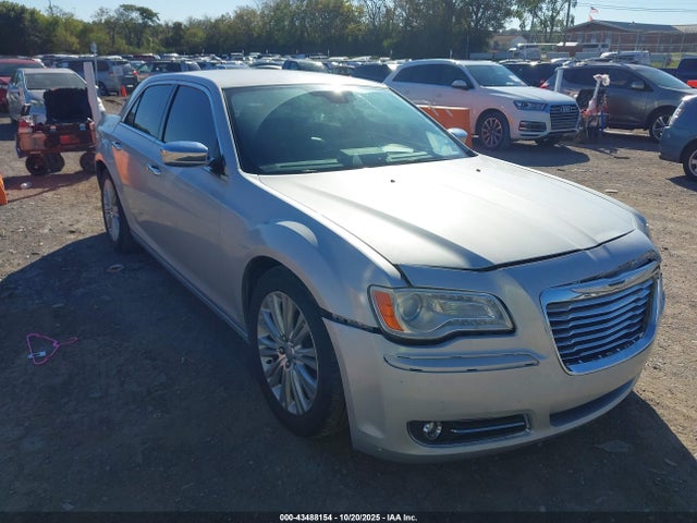 2012 Chrysler 300c მანქანა იყიდება აუქციონზე, vin: 2C3CCAET7CH103188, აუქციონის ნომერი: 43488154