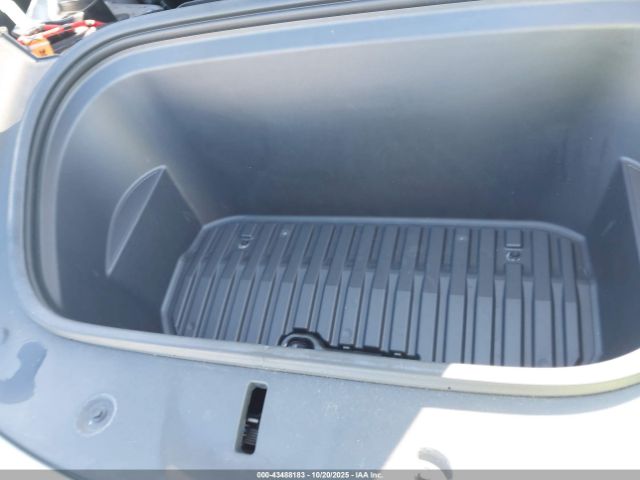 2022 TESLA MODEL Y 7SAYGDEE2NF356097 Photo 9