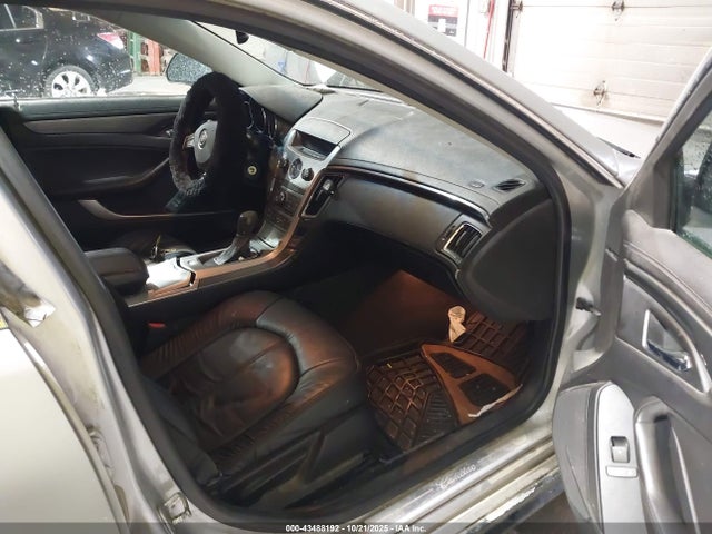 2011 CADILLAC CTS 1G6DC5EY8B0118632 Photo 4