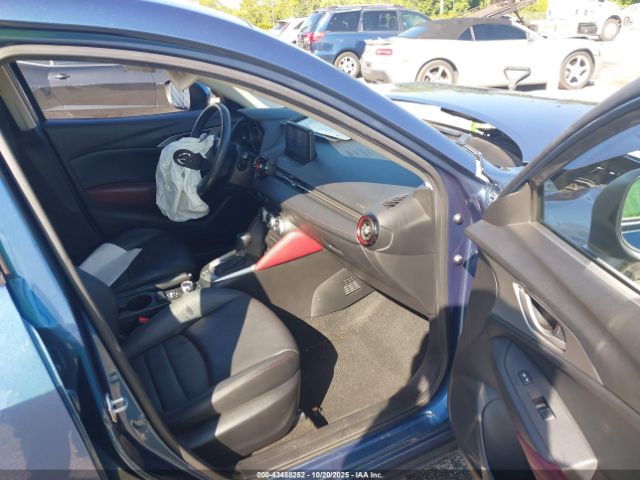 2018 MAZDA CX-3 JM1DKDC70J0331402 Photo 4