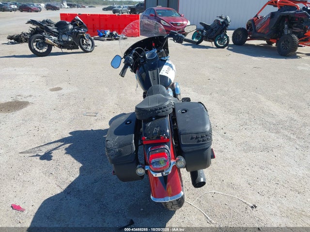 2025 HARLEY-DAVIDSON FLHC 1HD1YA913SB020036 Photo 5
