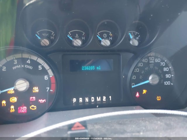 2014 Ford F-250 Xlt მანქანა იყიდება აუქციონზე, vin: 1FT7X2B64EEB25360, აუქციონის ნომერი: 43488405