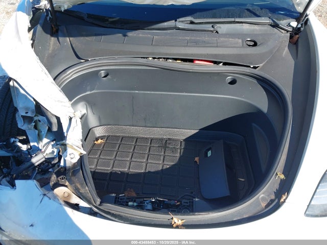 2021 TESLA MODEL 3 5YJ3E1EB1MF852931 Photo 9