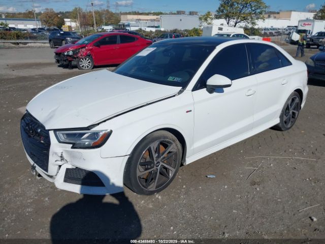 2020 AUDI A3 WAUJEGFF1LA006279 Photo 1