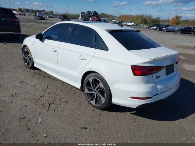 2020 AUDI A3 WAUJEGFF1LA006279 Photo 2