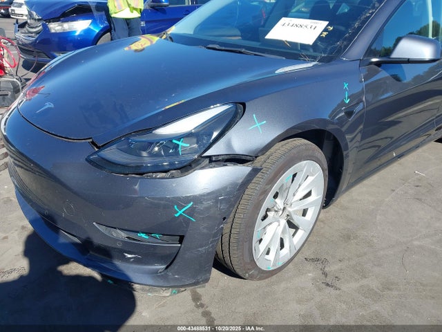 2022 TESLA MODEL 3 5YJ3E1EAXNF184958 Photo 5