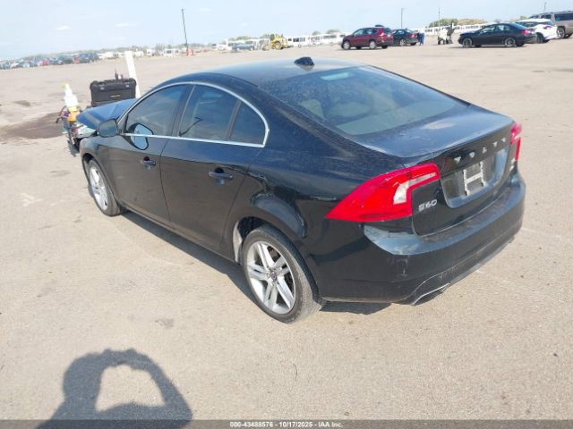 2015 VOLVO S60 YV1612TK7F1342588 Photo 2