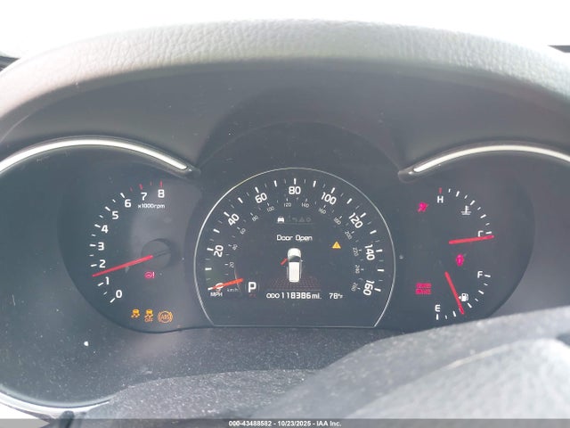 2015 KIA SORENTO 5XYKU4A70FG613237 Photo 6