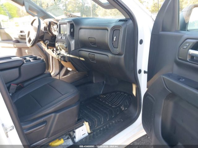 2021 GMC SIERRA 1500 1GTR9AEHXMZ268024 Photo 4