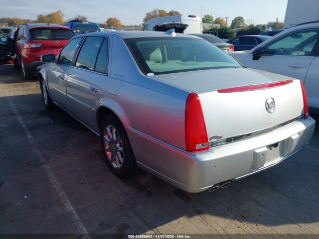 2010 CADILLAC DTS 1G6KD5EYXAU132947 Photo 2