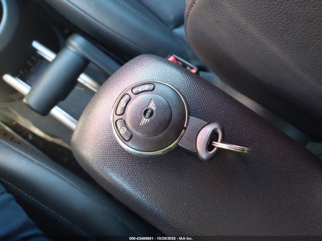 2011 MINI COOPER S COUNTRYMAN WMWZC5C57BWL53349 Photo 10