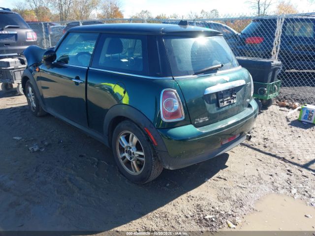 2013 MINI HARDTOP WMWSU3C51DT371207 Photo 2