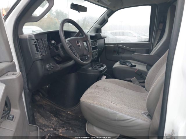 2017 GMC SAVANA 2500 1GTW7AFF8H1904921 Photo 4