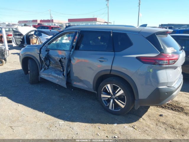 2021 NISSAN ROGUE JN8AT3CA6MW026076 Photo 2