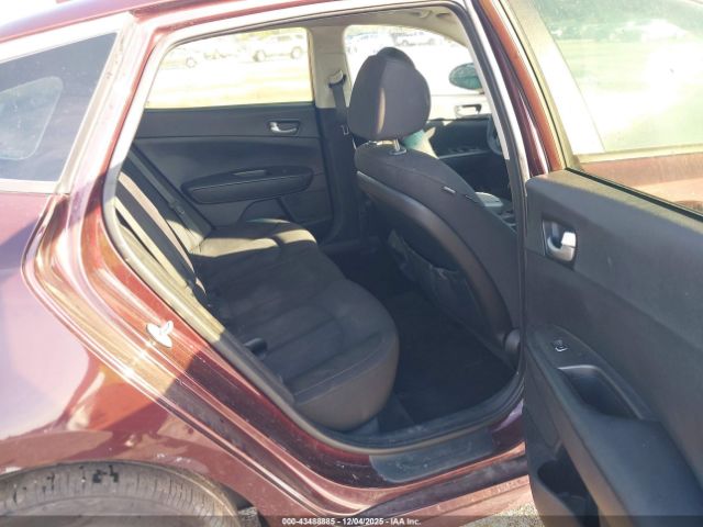 2018 KIA OPTIMA 5XXGT4L37JG210971 Photo 7