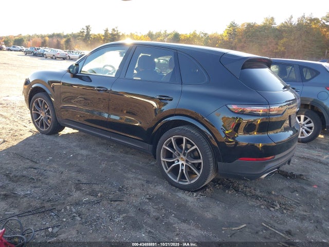 2019 PORSCHE CAYENNE WP1AA2AY2KDA04806 Photo 2