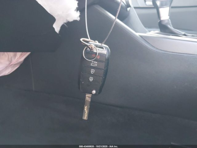 2018 KIA OPTIMA 5XXGT4L30JG236294 Photo 10