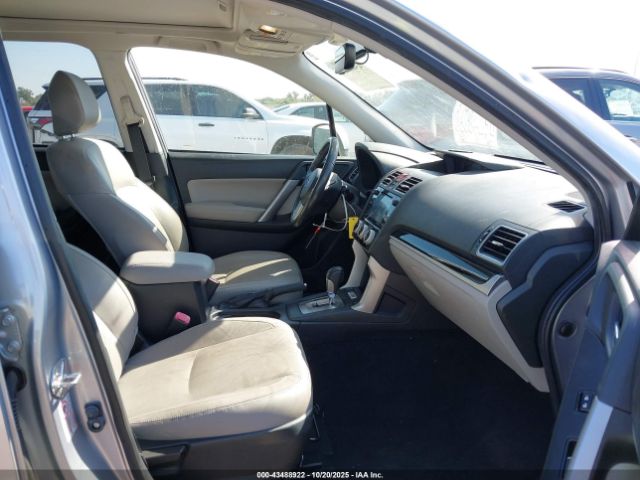 2017 SUBARU FORESTER JF2SJAJC7HH414332 Photo 4