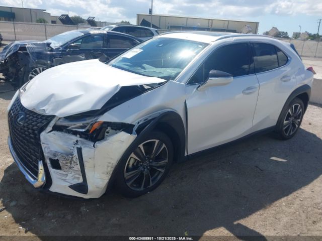 2021 LEXUS UX 200 JTHP3JBH2M2033606 Photo 1