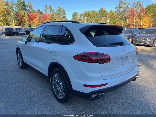 2016 PORSCHE CAYENNE E-HYBRID WP1AE2A20GLA17115 Photo 2