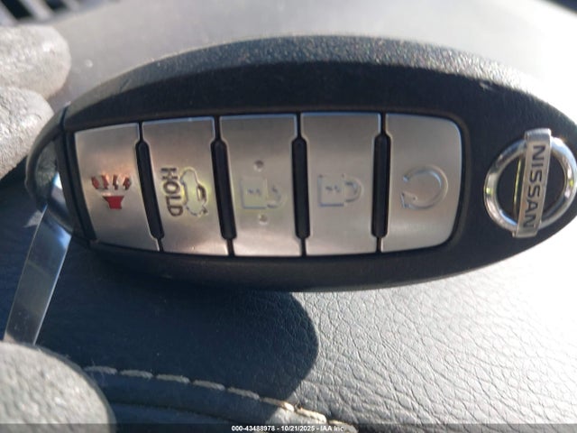 2017 NISSAN MAXIMA 1N4AA6AP1HC441619 Photo 10