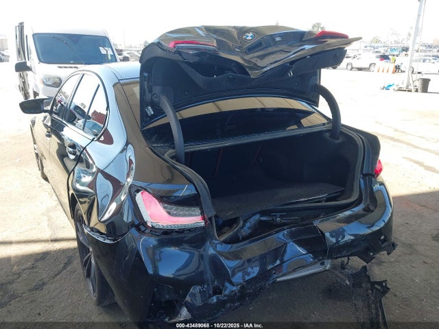 BMW 330I 2023 3MW69FF05P8D54961 Image 6
