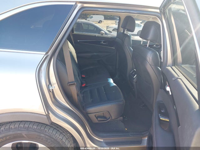 2017 KIA SORENTO 5XYPH4A51HG235098 Photo 7