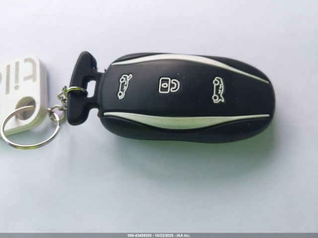 2013 TESLA MODEL S 5YJSA1CP8DFP24398 Photo 10