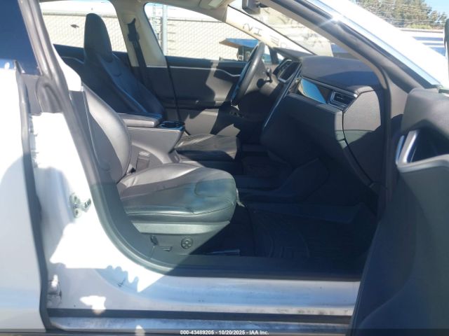 2013 TESLA MODEL S 5YJSA1CP8DFP24398 Photo 4
