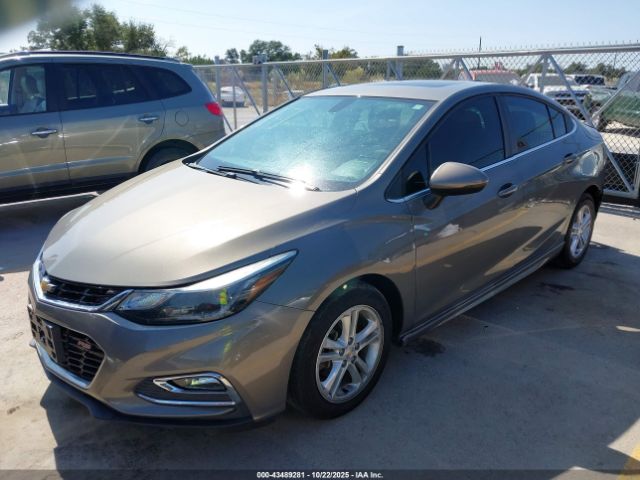 2018 CHEVROLET CRUZE 1G1BE5SMXJ7217564 Photo 1