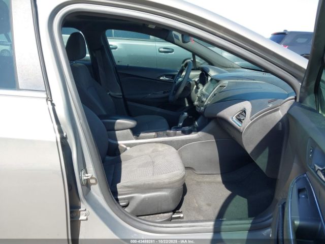 2018 CHEVROLET CRUZE 1G1BE5SMXJ7217564 Photo 4