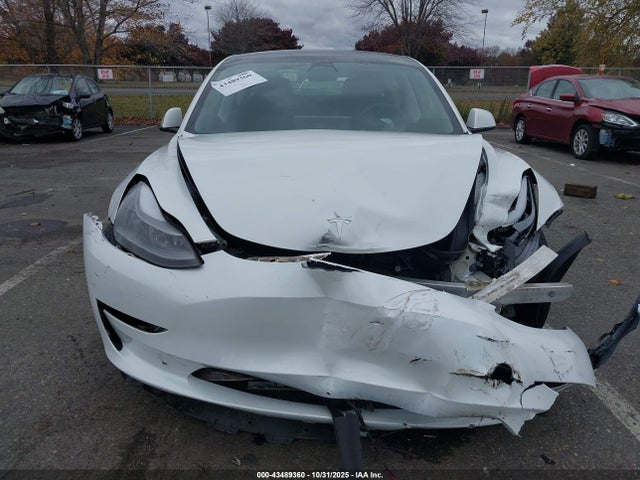 2023 TESLA MODEL 3 5YJ3E1EA9PF562562 Photo 5